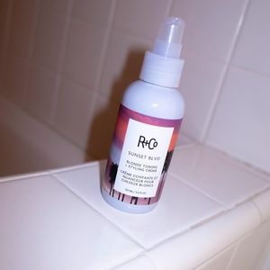 R+CO SUNSET BLVD Blonde Toning Styling Creme ~ Vegan ~ Gluten Free ~ 4.2 fl. oz.
